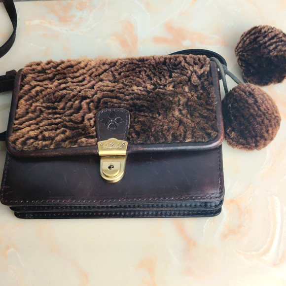 Patricia Nash shearling and leather crossbody bag with pom poms 9"x 7"x 2.5" - Picture 1 of 14